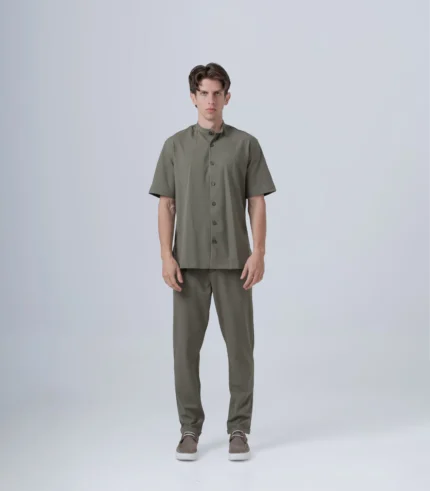 ΑΝΔΡΙΚΟ ΥΦΑΣΜΑΤΙΝΟ ΣΕΤ ΜΕ MAO OVERSHIRT & ΠΑΝΤΕΛΟΝΙ ΜΕ ΛΑΣΤΙΧΟ & ΚΟΡΔΟΝΙ –ΧΑΚΙ