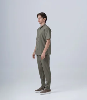 ΑΝΔΡΙΚΟ ΥΦΑΣΜΑΤΙΝΟ ΣΕΤ ΜΕ MAO OVERSHIRT & ΠΑΝΤΕΛΟΝΙ ΜΕ ΛΑΣΤΙΧΟ & ΚΟΡΔΟΝΙ –ΧΑΚΙ