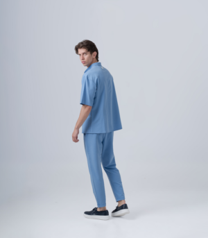 ΑΝΔΡΙΚΟ ΓΑΛΑΖΙΟ ΥΦΑΣΜΑΤΙΝΟ ΣΕΤ ΜΕ ΜΑΟ OVERSHIRT & ΠΑΝΤΕΛΟΝΙ ΜΕ ΛΑΣΤΙΧΟ - Image 2