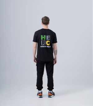 ΑΝΔΡΙΚΟ ΜΑΥΡΟ T-SHIRT HERC ΒΑΜΒΑΚΕΡΟ ΜΕ ΣΤΑΜΠΑ ΣΤΗΝ ΠΛΑΤΗ - Image 6