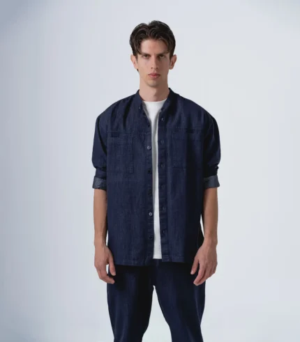 Ανδρικό τζιν overshirt με μάο γιακά και τσέπες