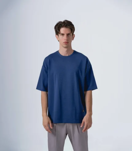 Ανδρικό μπλέ oversized t-shirt με print " ATTRACT YOUR CHAOS" στην πλάτη