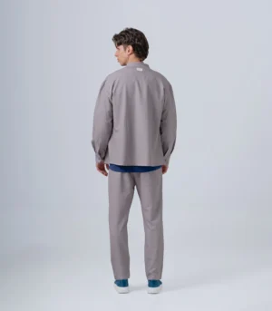 Ανδρικό σετ με μαο μακρυμάνικο overshirt & παντελόνι με πιέτες-γκρί