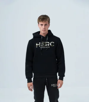 Ανδρικό μαύρο φούτερ με κουκούλα, επένδυση fleece και στάμπα παραλλαγής