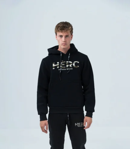 Ανδρικό μαύρο φούτερ με κουκούλα, επένδυση fleece και στάμπα παραλλαγής