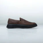 Ανδρικά καφέ loafers με μαύρη σόλα